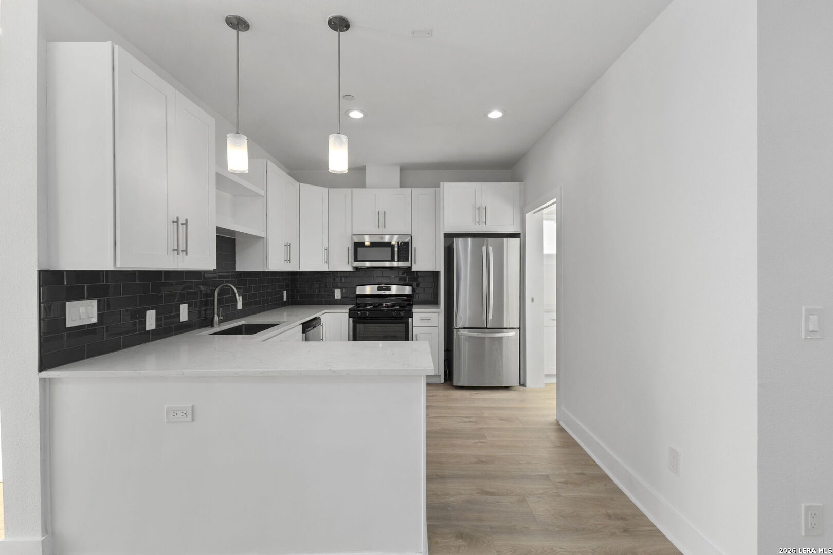 715 OGDEN ST, #104, San Antonio, TX 78212