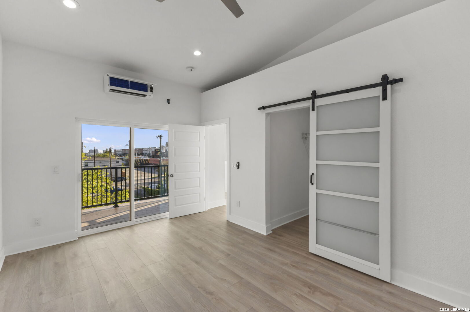 715 OGDEN ST, #104, San Antonio, TX 78212