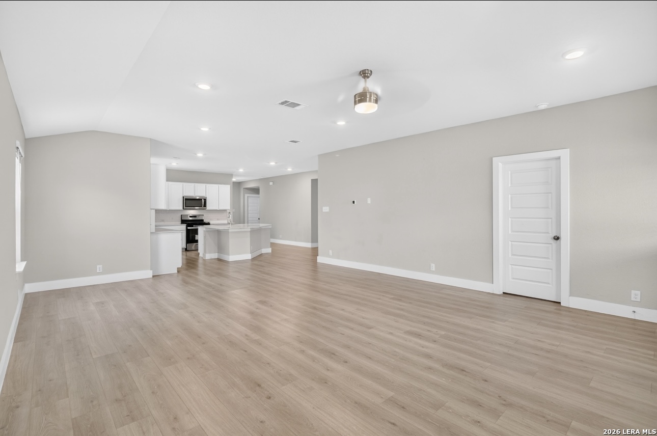 5507 JEWEL CURVE, San Antonio, TX 78266