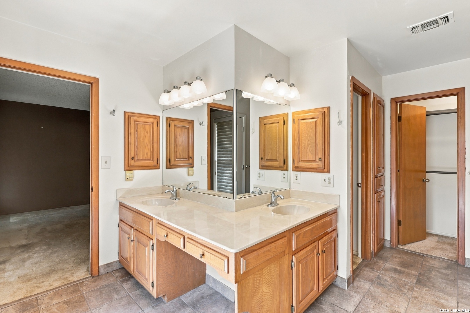 21630 FAIRVIEW CIR, Garden Ridge, TX 78266