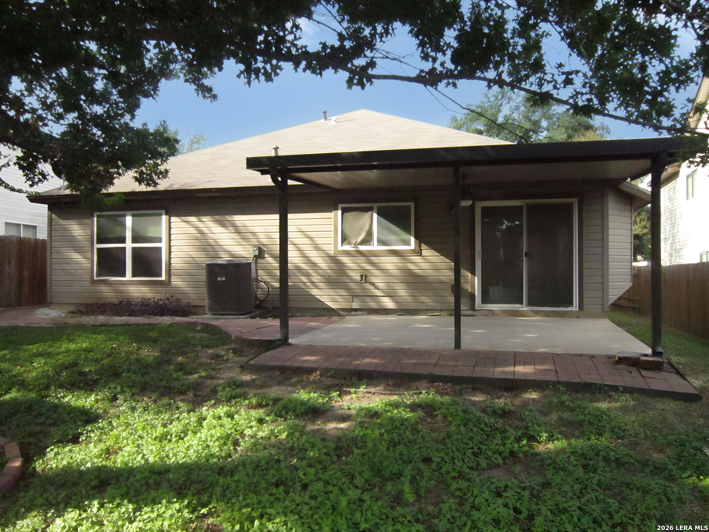 Photo 3 of Single family home for sale at 13535 Mason Crst Dr, San Antonio, TX 78247 | MLS# 2023178 | Listing updated on 2026-10-12
