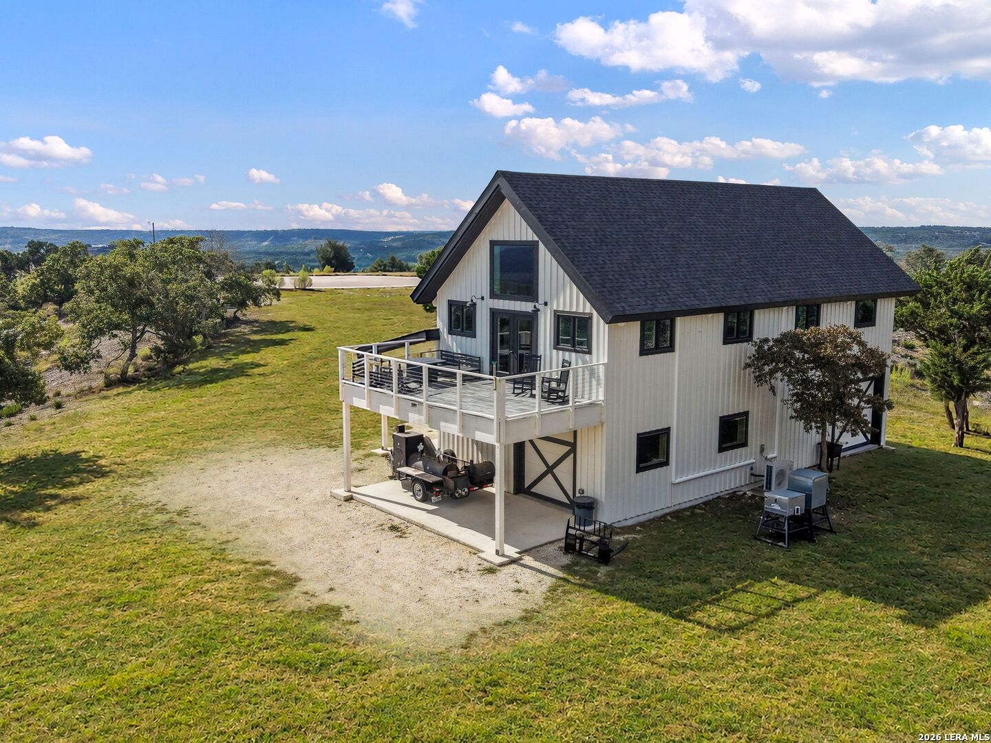 213 Sonderland Pass, Comfort, TX 78013