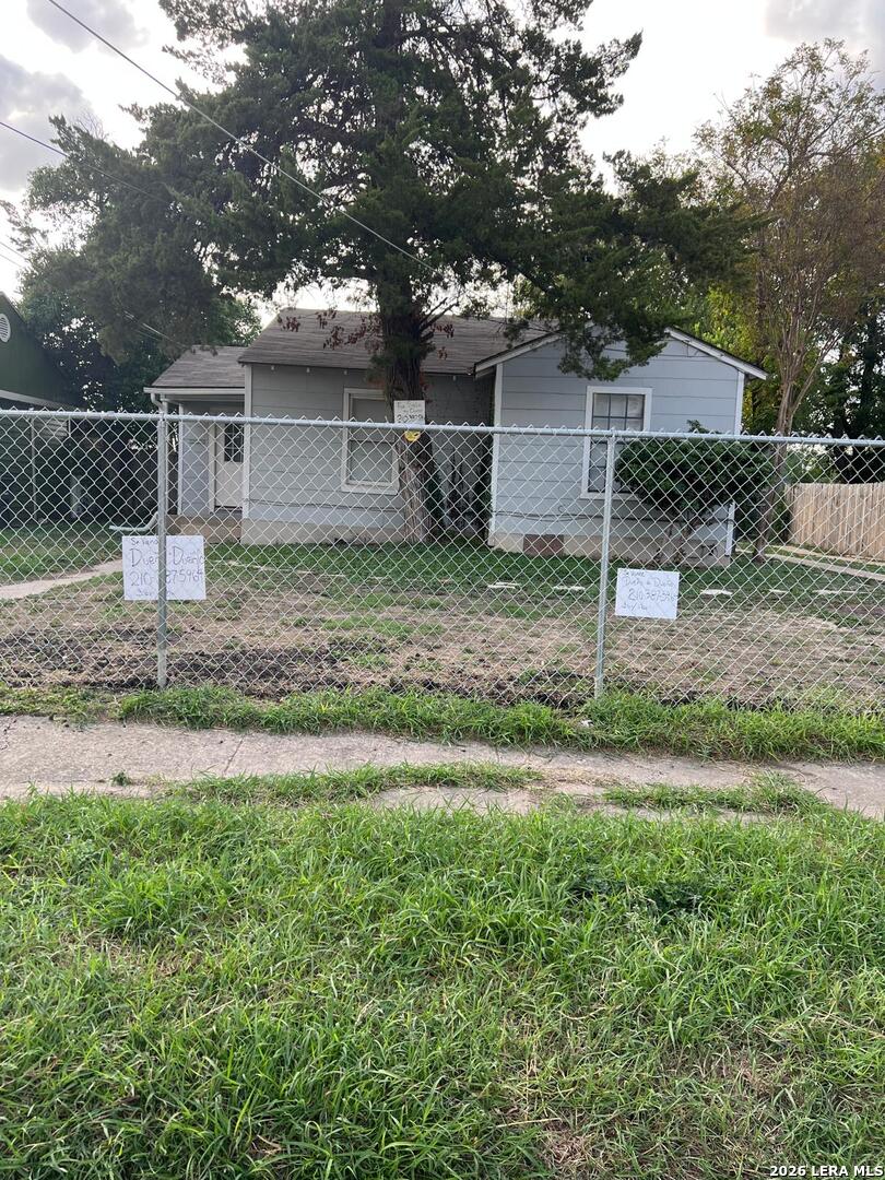 Property photo for 1011 JENNINGS AVE, San Antonio, TX