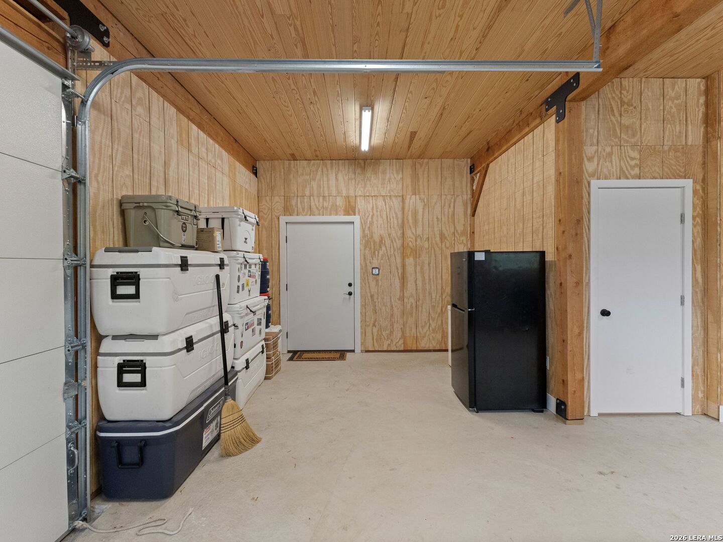 213 Sonderland Pass, Comfort, TX 78013