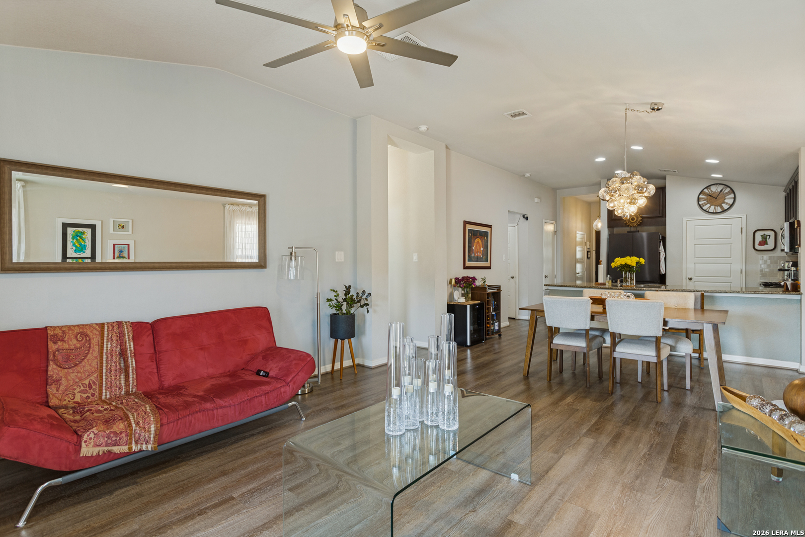 8852 Straight Oaks, San Antonio, TX 78254