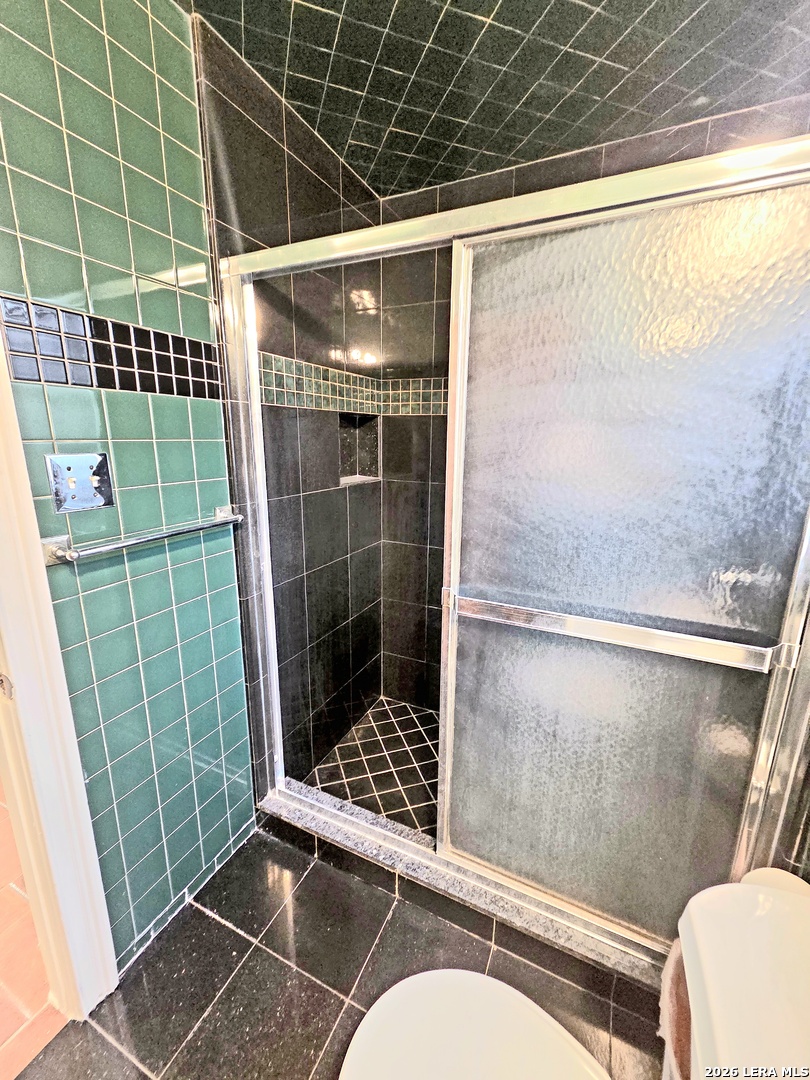 411 McNarney, San Antonio, TX 78211