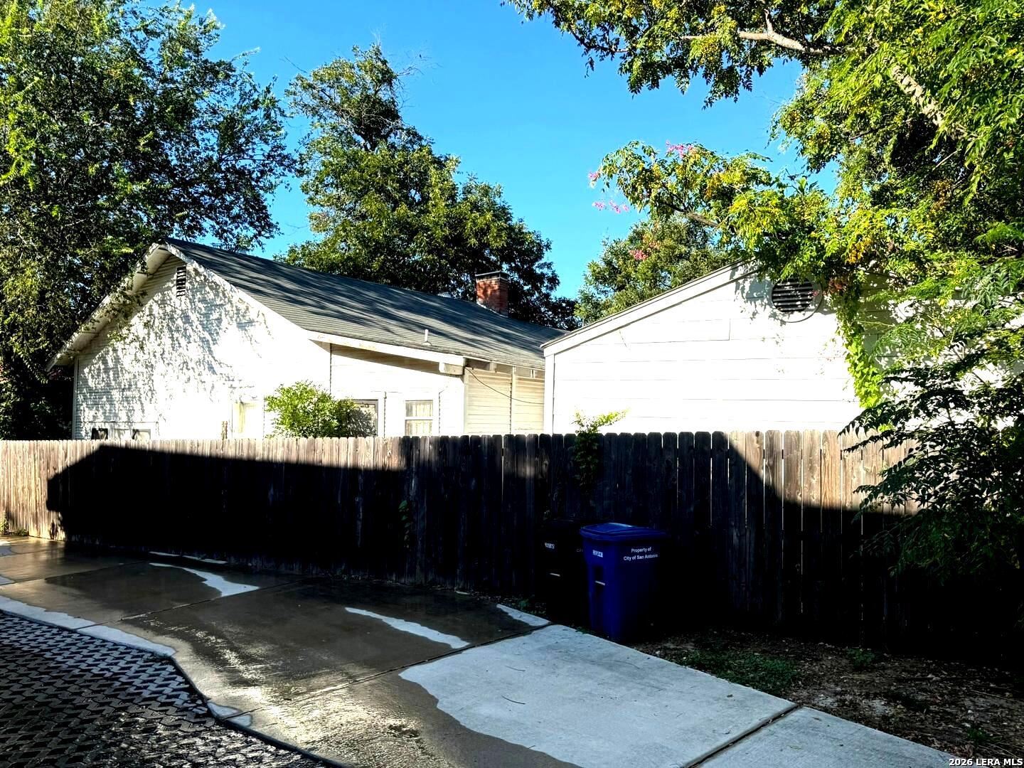 420 PIERCE AVE, San Antonio, TX 78208