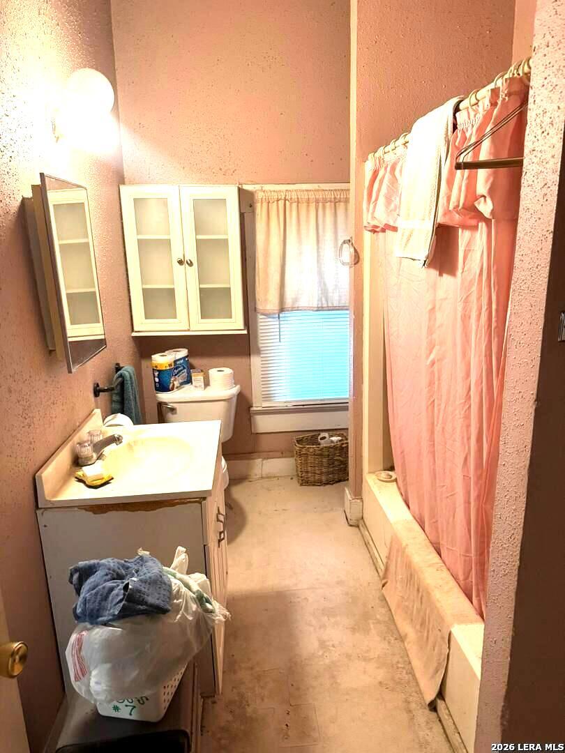420 PIERCE AVE, San Antonio, TX 78208