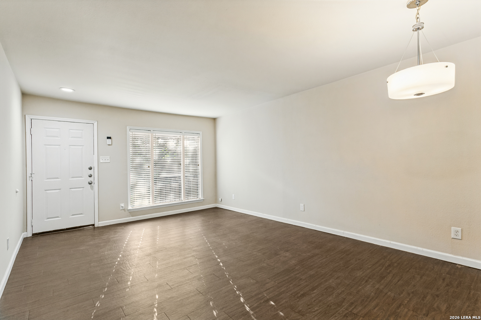 255 E Rampart Dr, #203, San Antonio, TX 78216