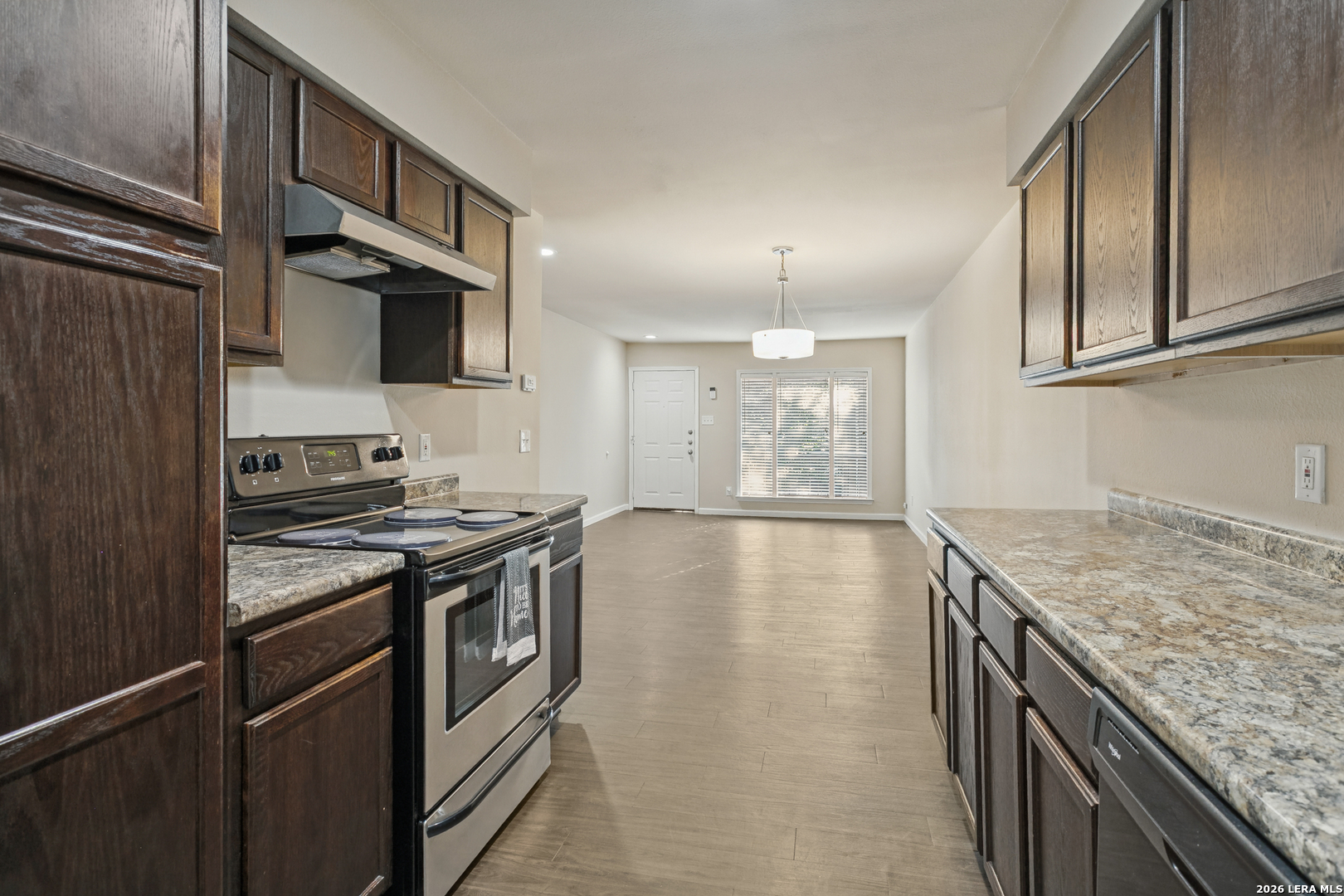 255 E Rampart Dr, #203, San Antonio, TX 78216