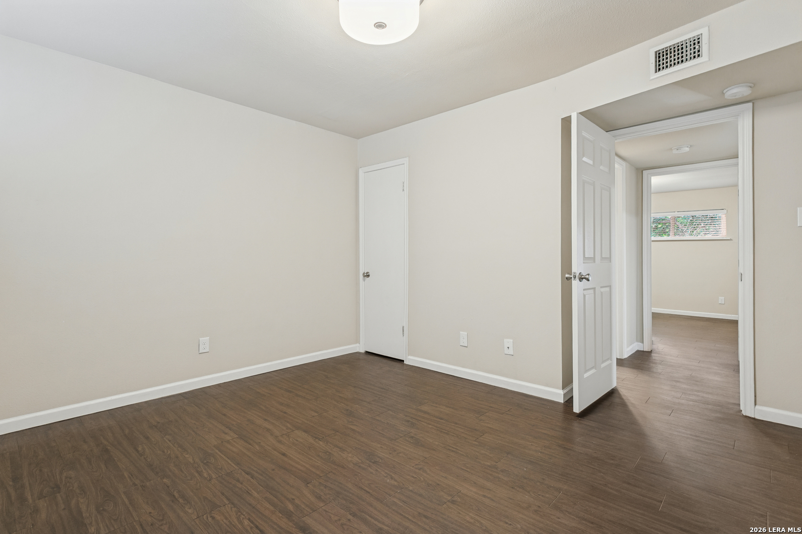 255 E Rampart Dr, #203, San Antonio, TX 78216