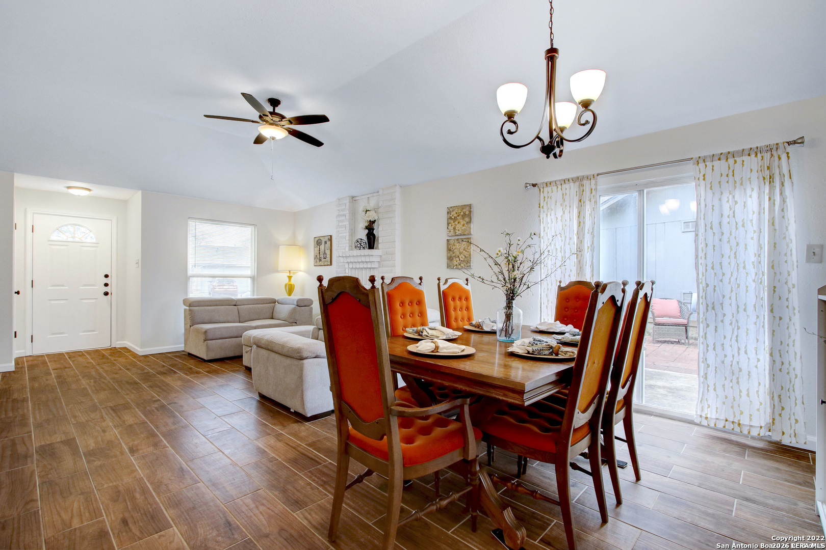 7412 Barnsley, San Antonio, TX 78250