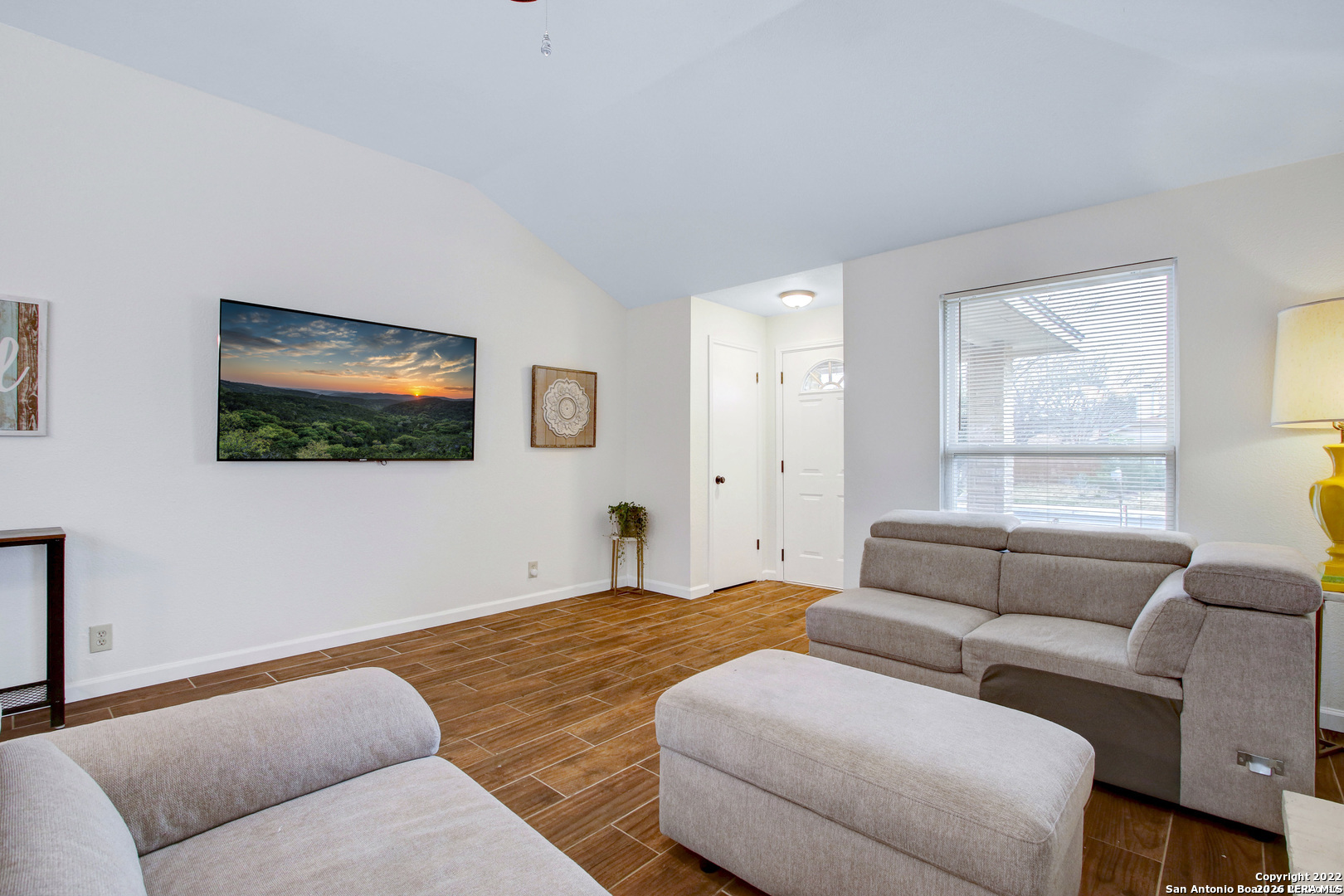 7412 Barnsley, San Antonio, TX 78250