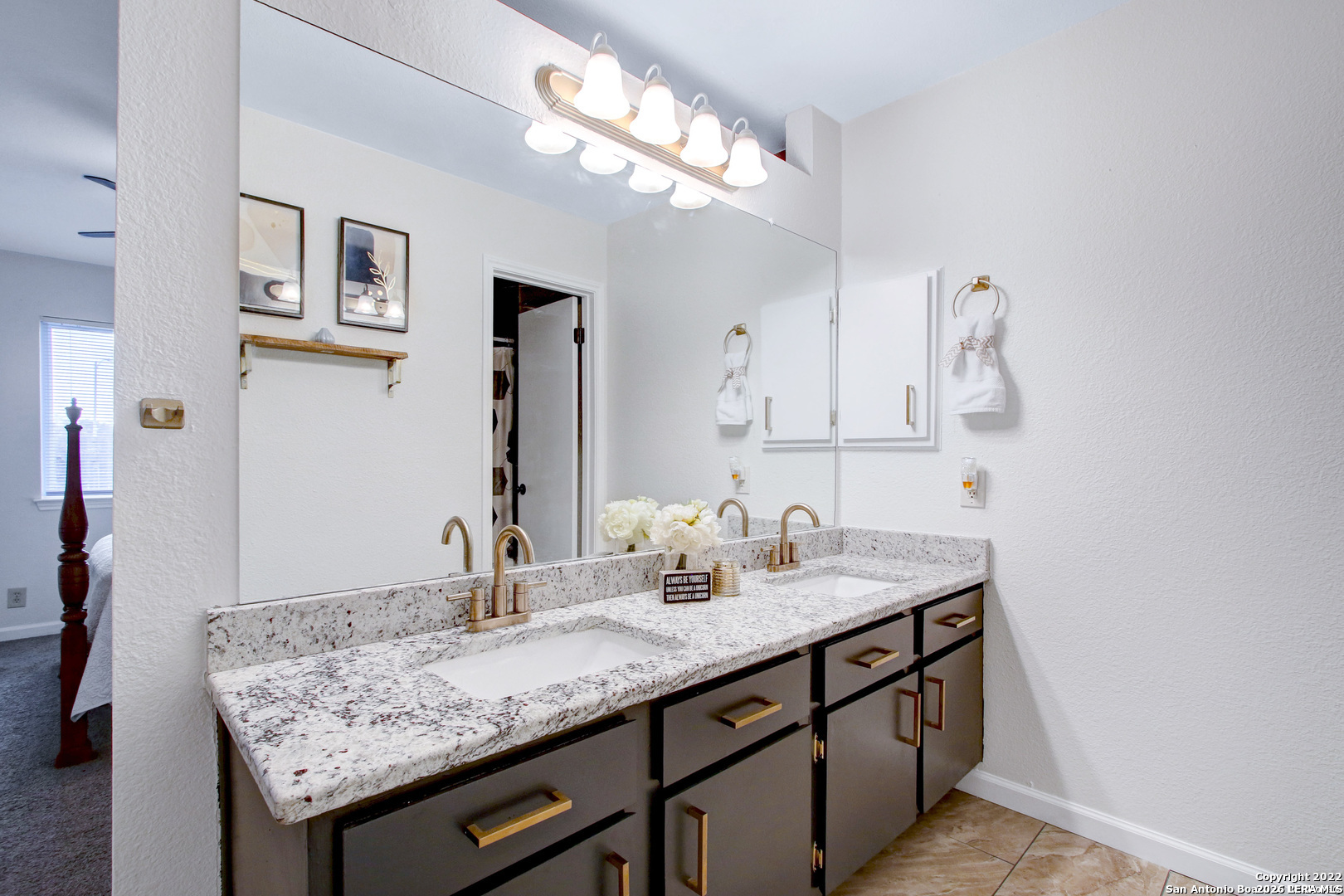 7412 Barnsley, San Antonio, TX 78250