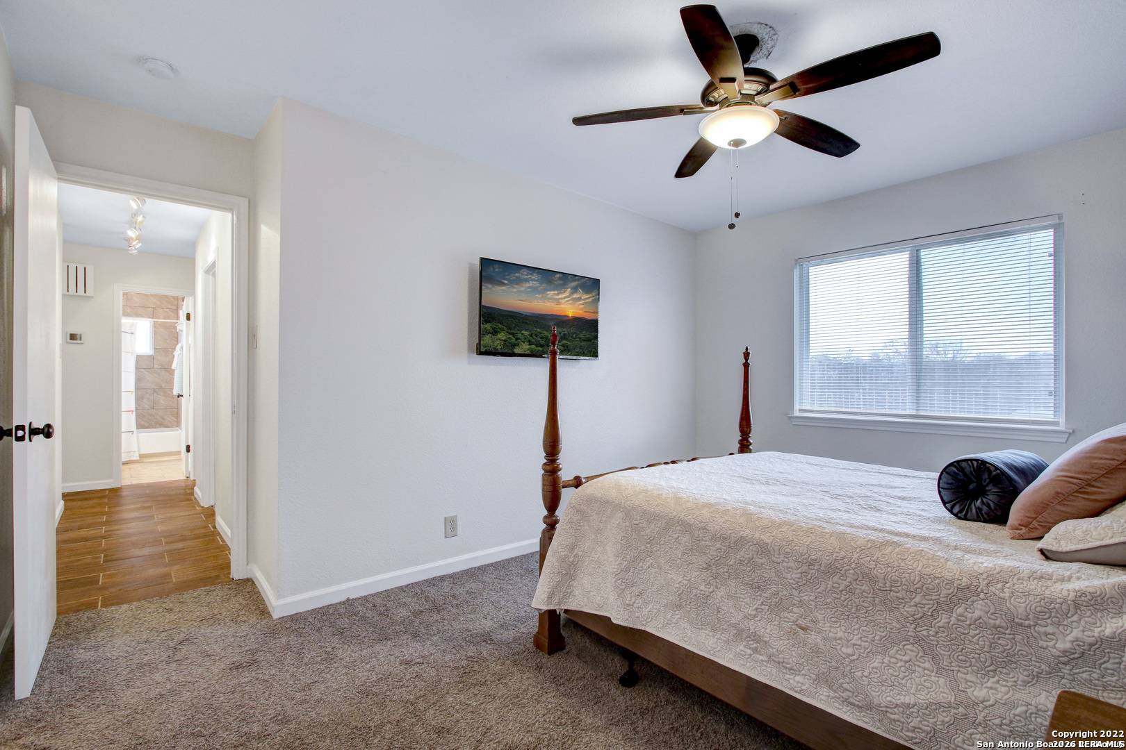 7412 Barnsley, San Antonio, TX 78250