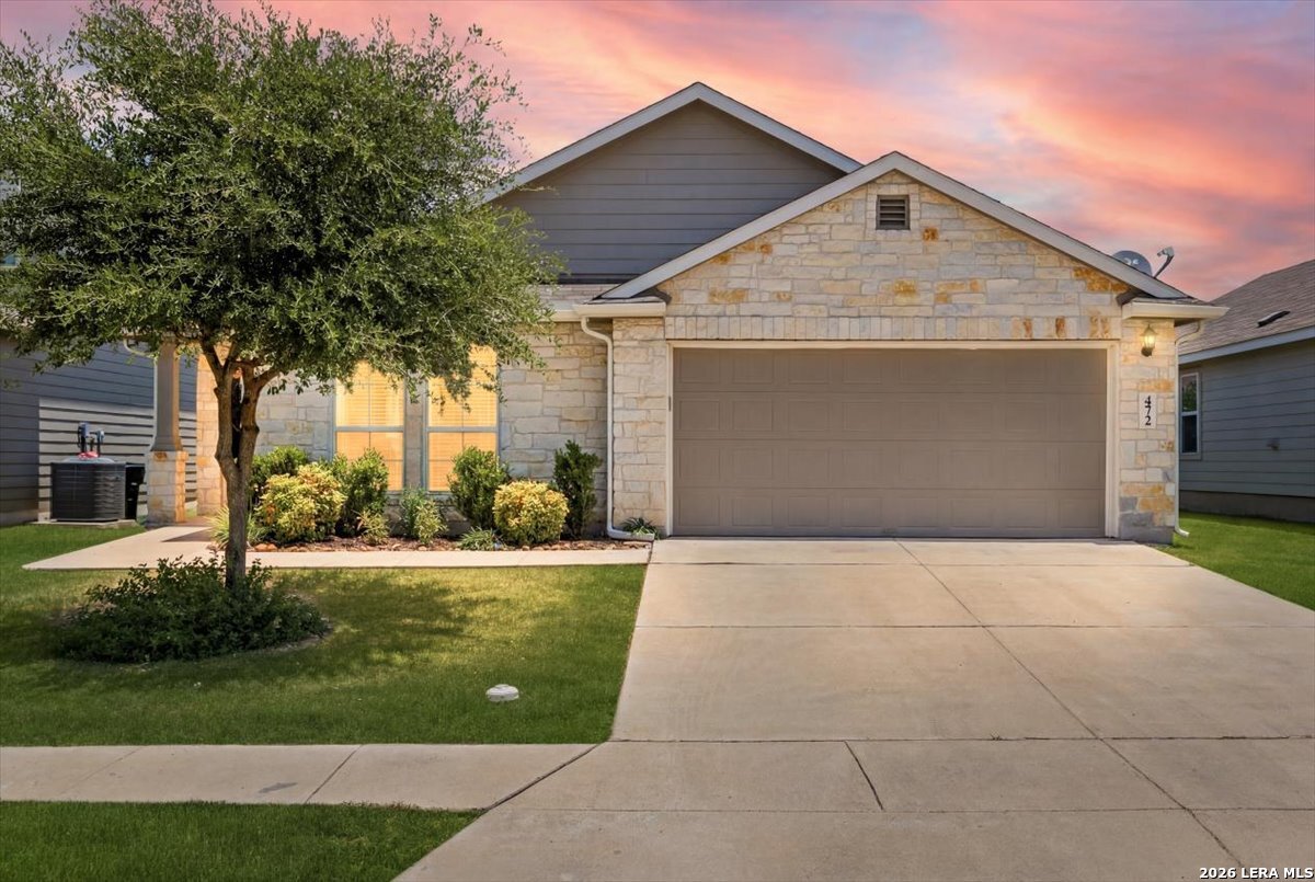 Property photo for 472 MALLOW DR, New Braunfels, TX