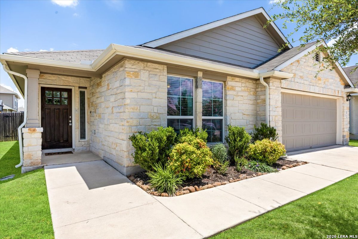 472 MALLOW DR, New Braunfels, TX 78130