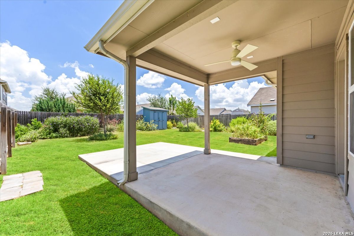 472 MALLOW DR, New Braunfels, TX 78130
