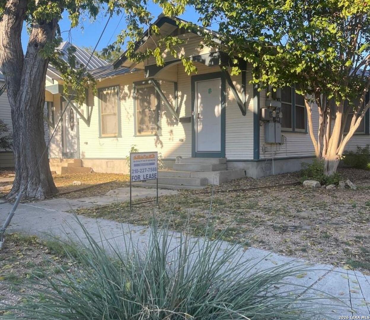 Property photo for 235 Barrera St, San Antonio, TX