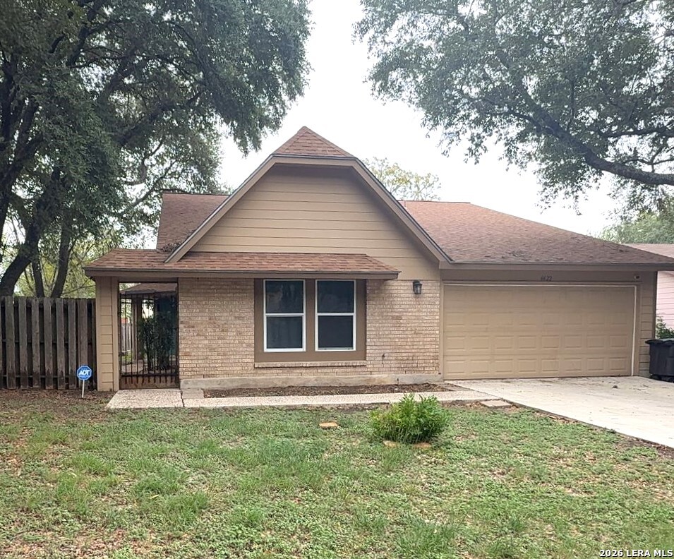 Property photo for 6622 COUNTRY FIELD DR, San Antonio, TX