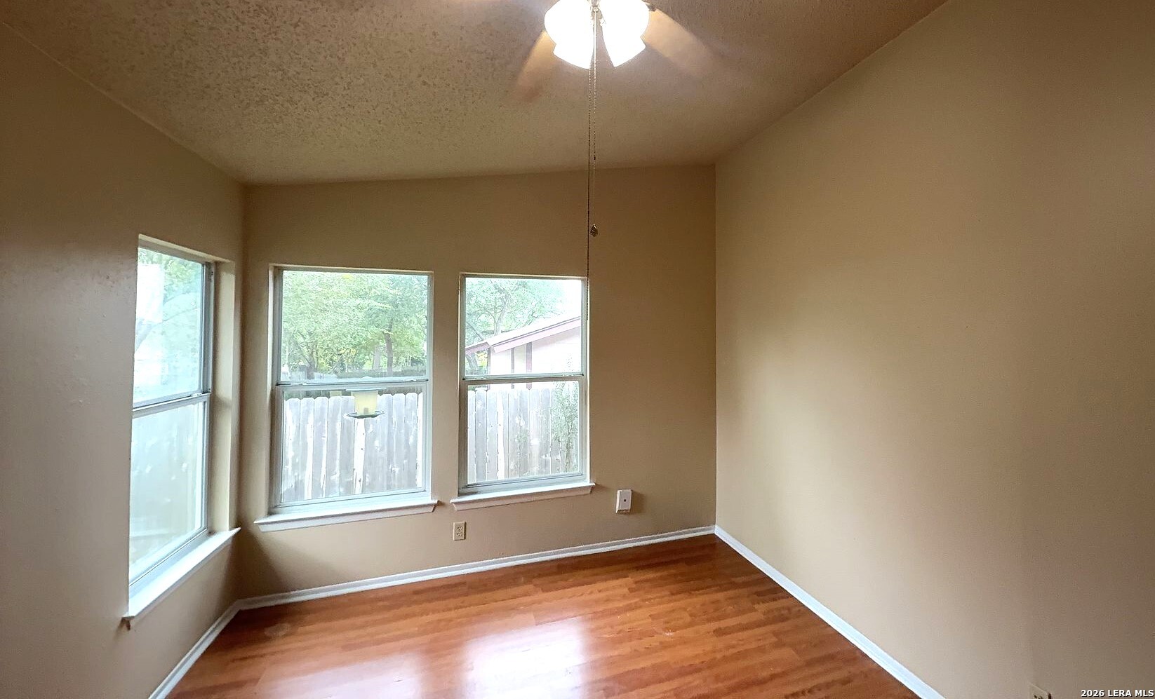 6622 COUNTRY FIELD DR, San Antonio, TX 78240