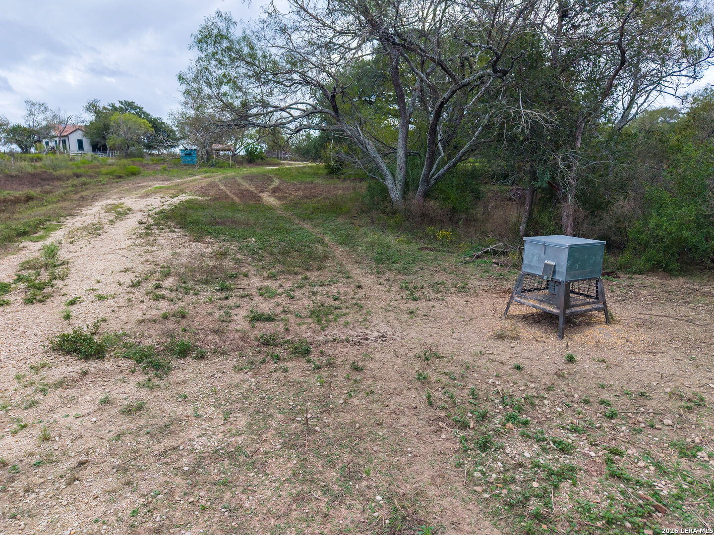581 Eden Rd, Seguin, TX 78155