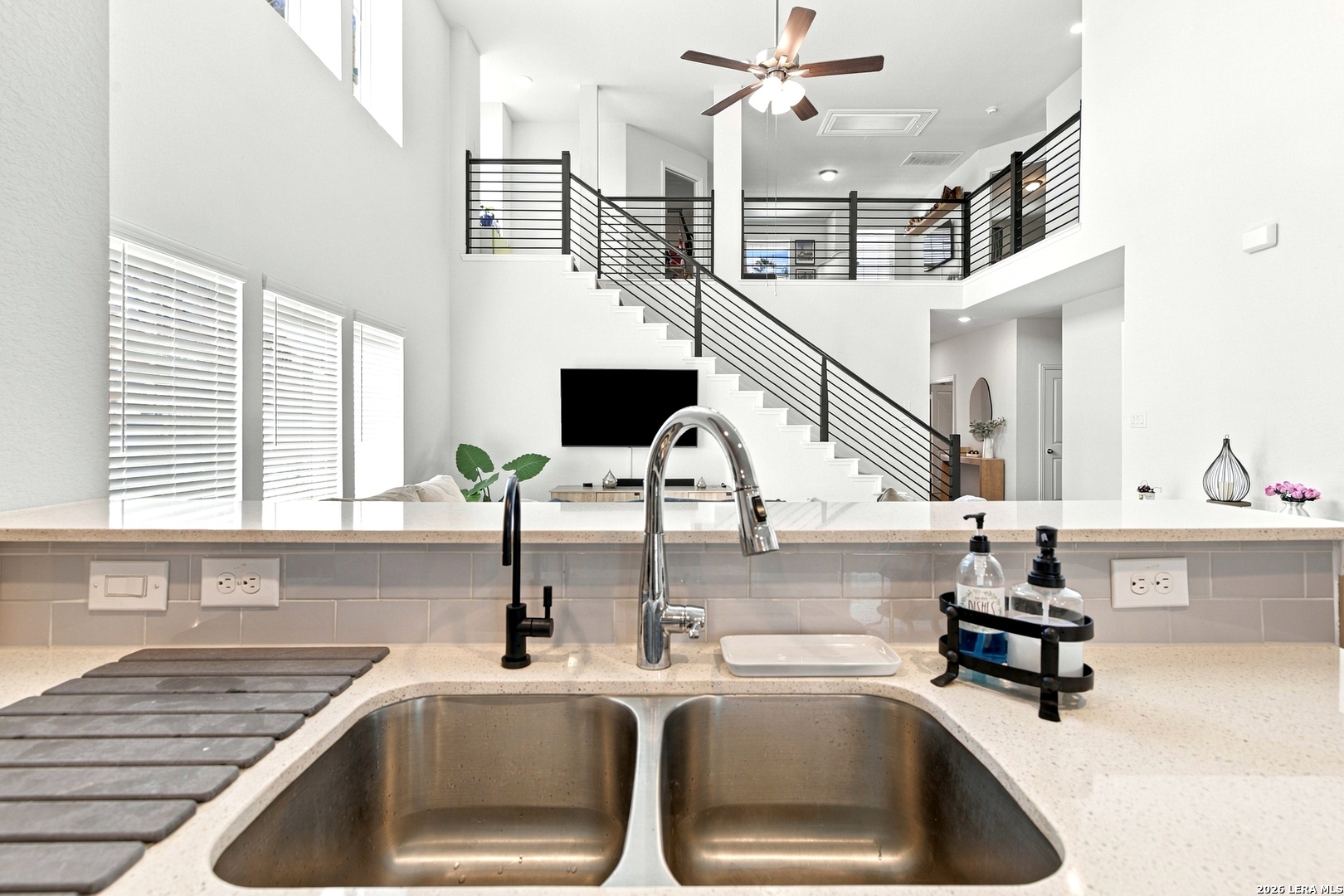 251 Bobwhite Way, San Antonio, TX 78253