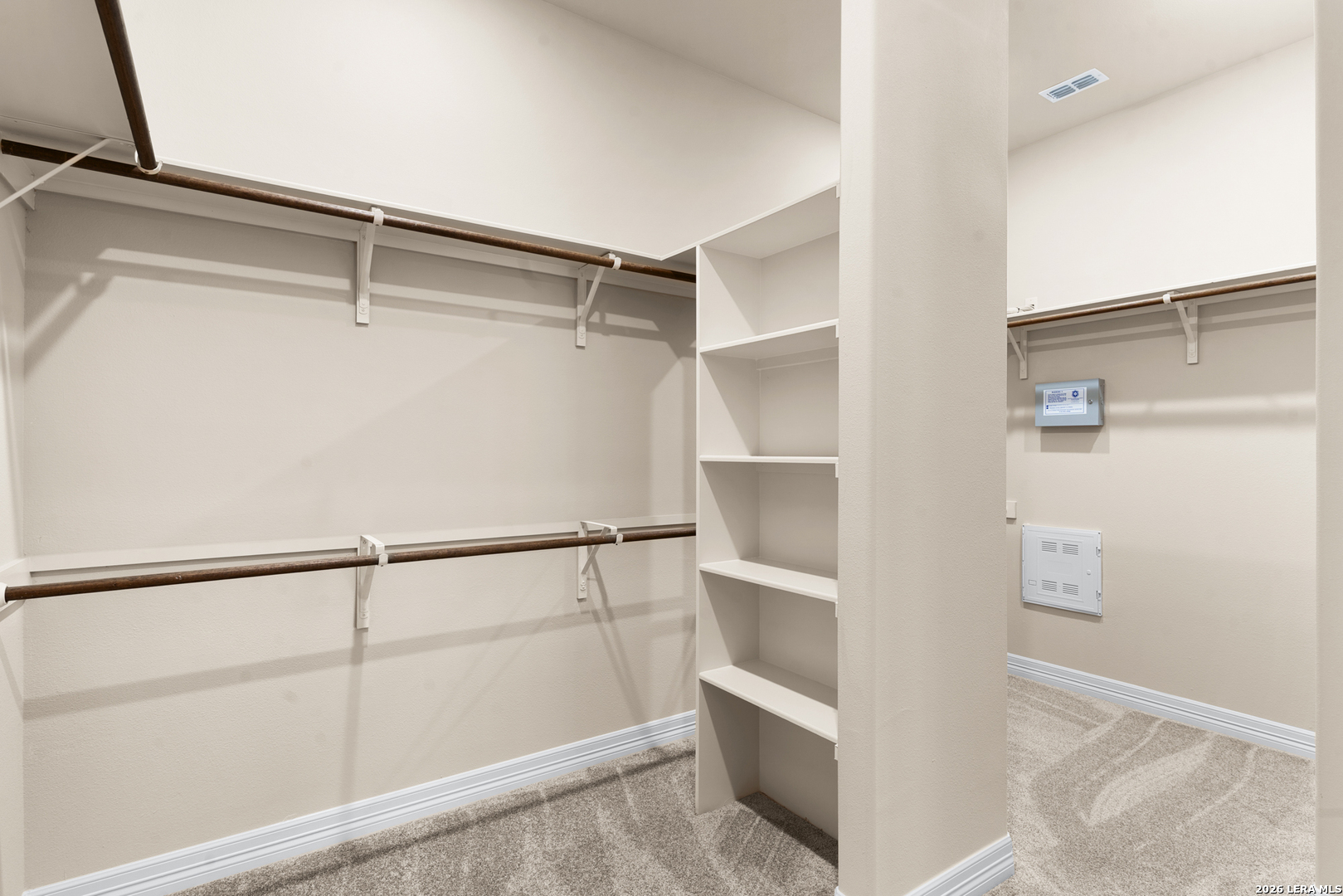 165 ALLIN OAKS, Universal City, TX 78148