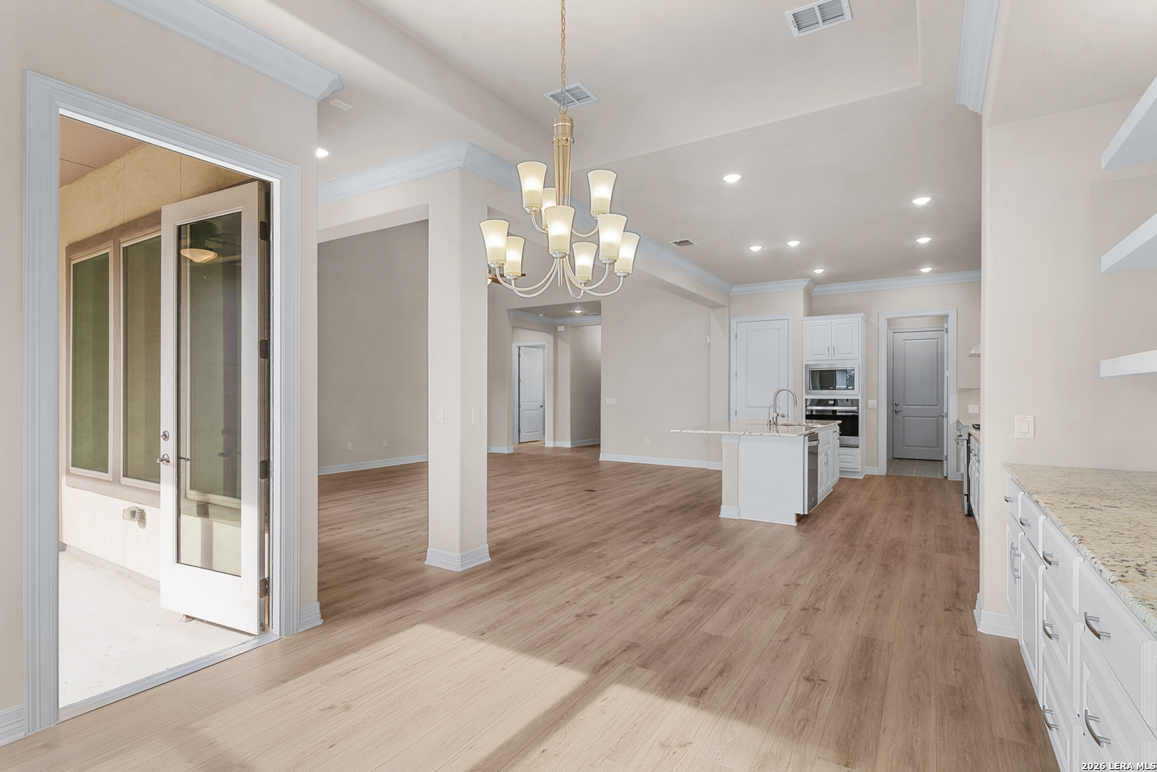 165 ALLIN OAKS, Universal City, TX 78148