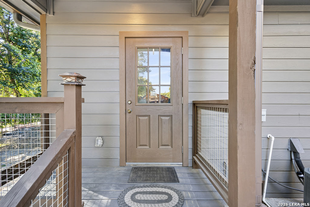 333 E Hafer, #102, San Antonio, TX 78214