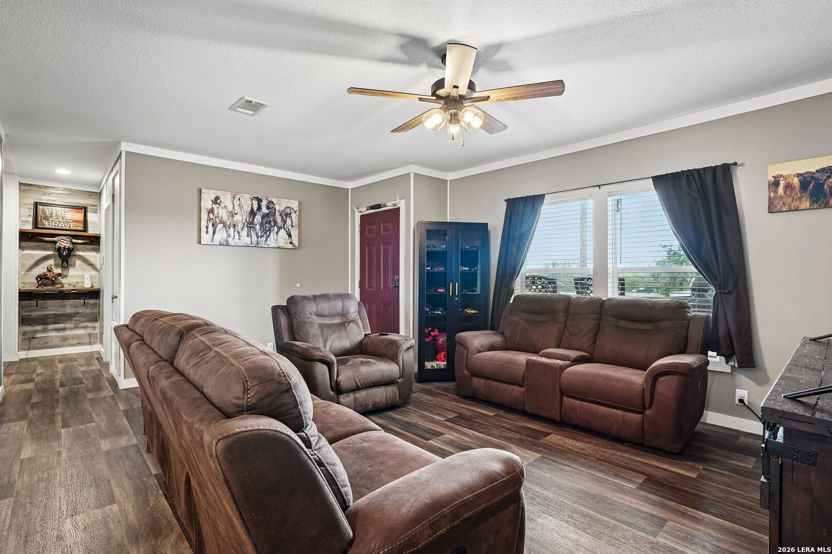 10015 FM 2200 S, Yancey, TX 78886
