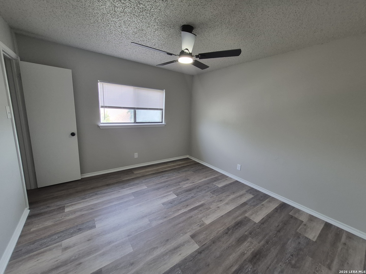 8043 Chestnut Manor Dr., Converse, TX 78109