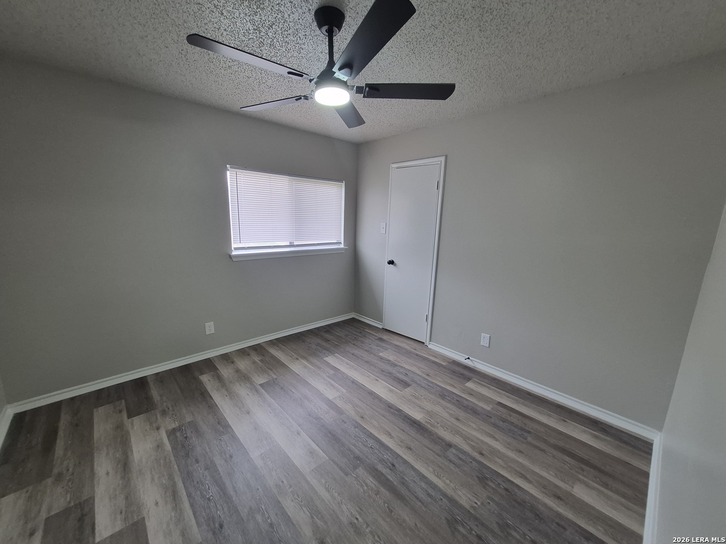 8043 Chestnut Manor Dr., Converse, TX 78109