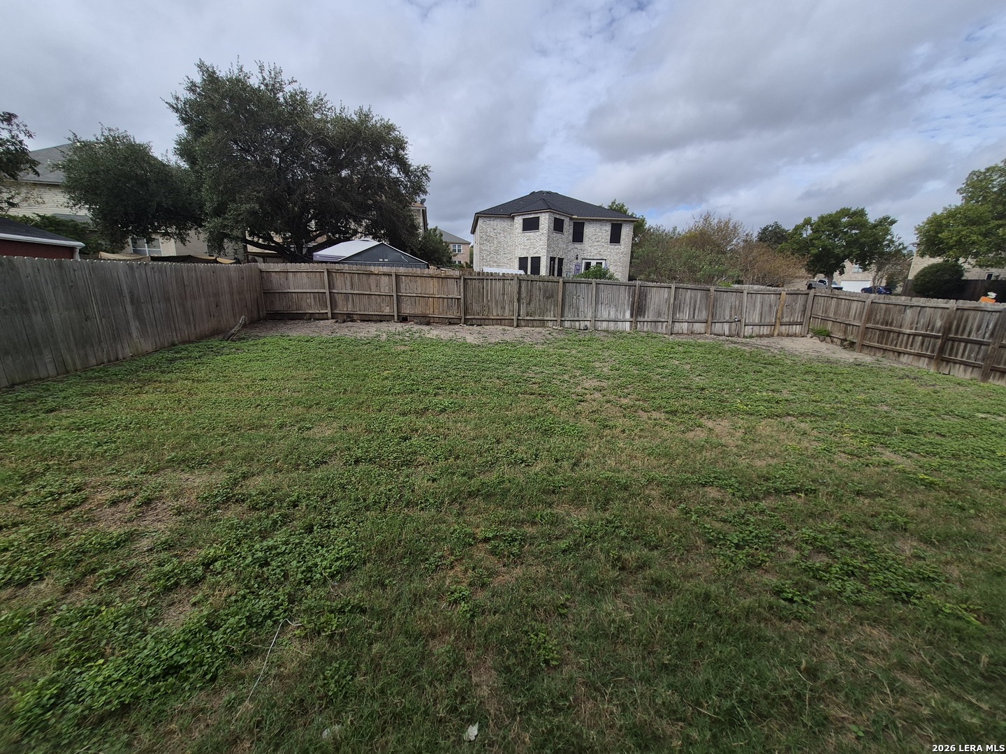 8043 Chestnut Manor Dr., Converse, TX 78109