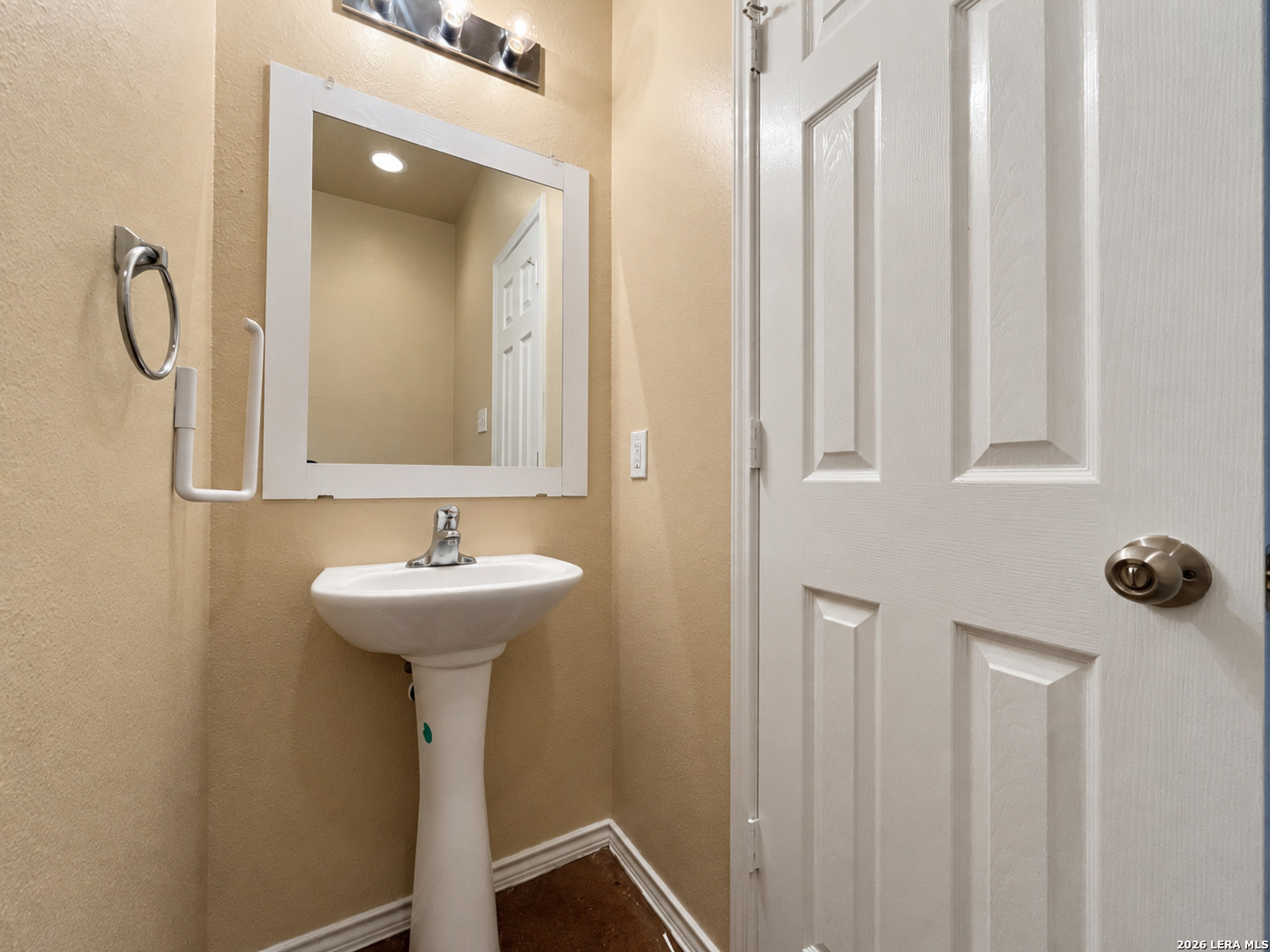 5734 Golf Heights, #2, San Antonio, TX 78244