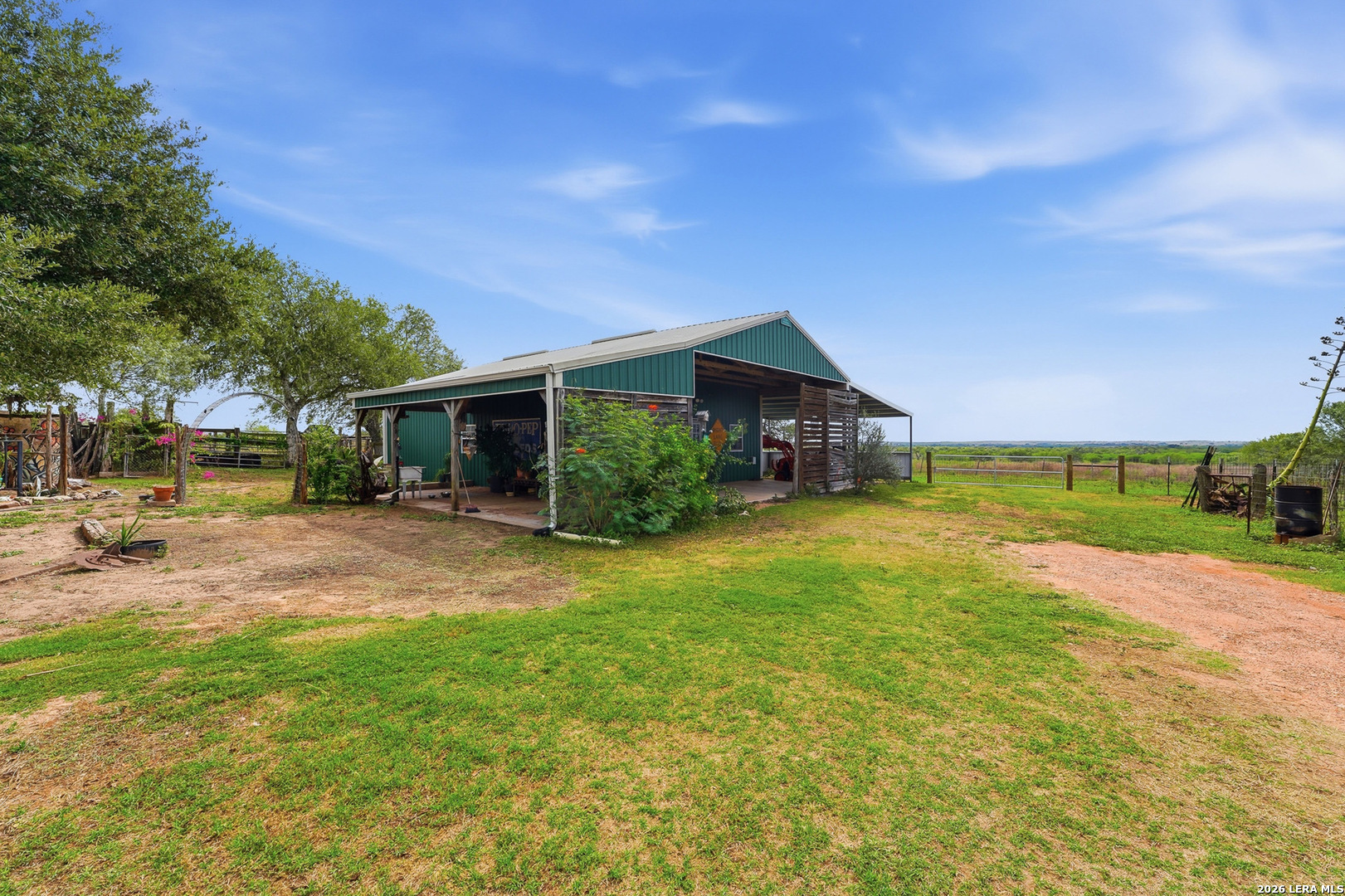 3078 State Highway 239, Kenedy, TX 78119