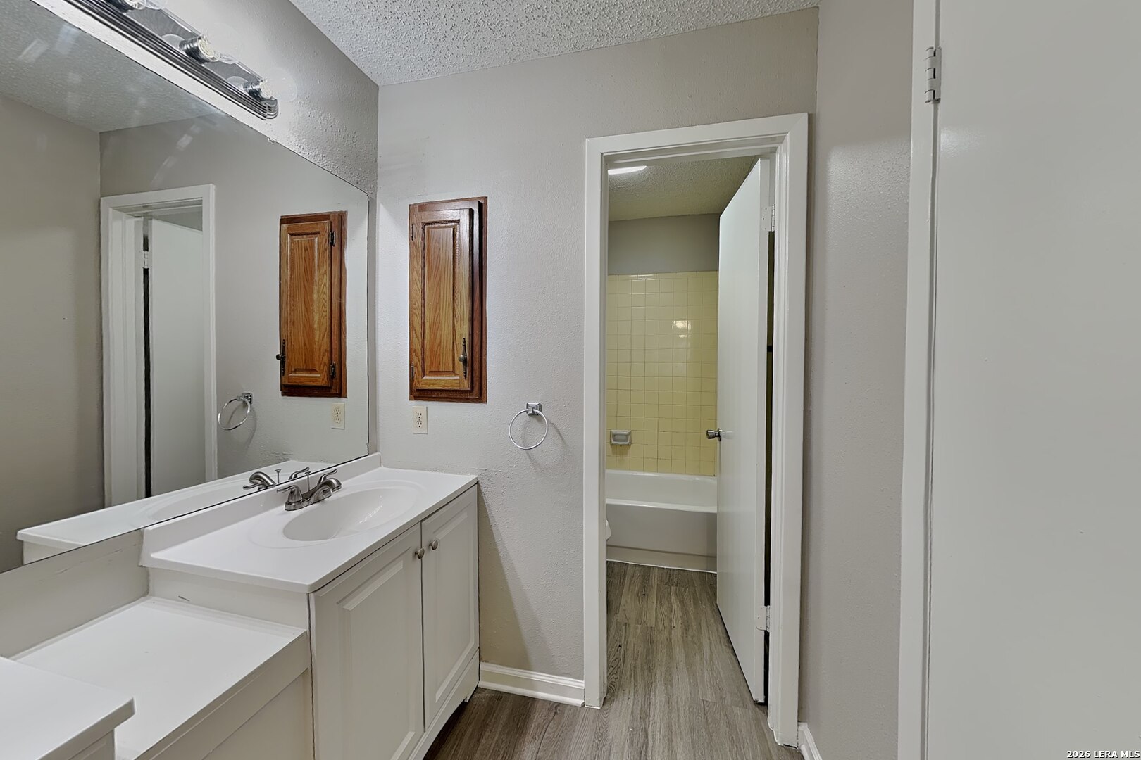 6215 RIDGE ARBOR ST, San Antonio, TX 78250