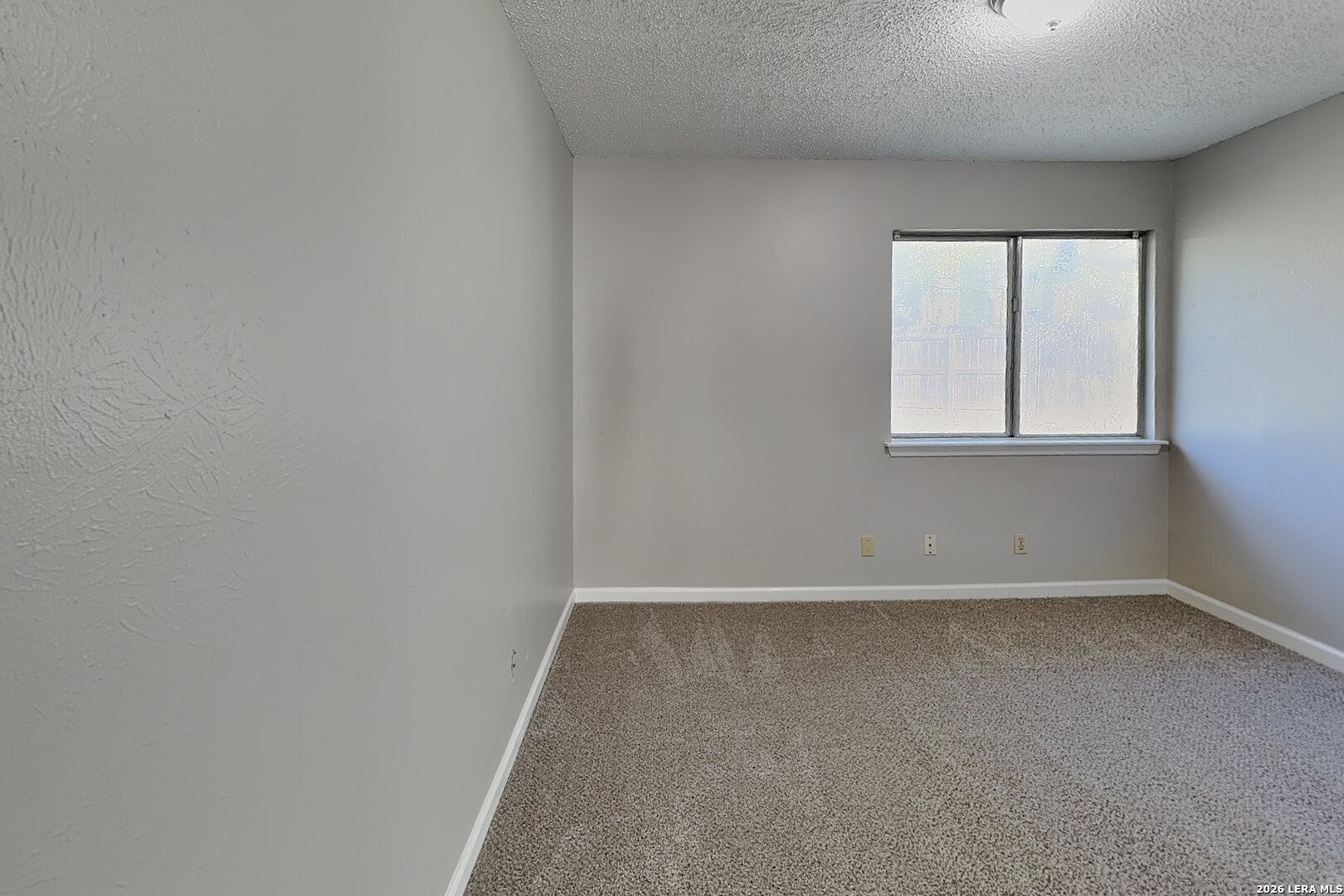 6215 RIDGE ARBOR ST, San Antonio, TX 78250