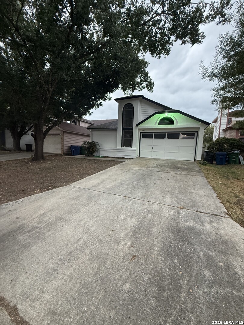 Property photo for 6267 VALLEY BAY DR, San Antonio, TX
