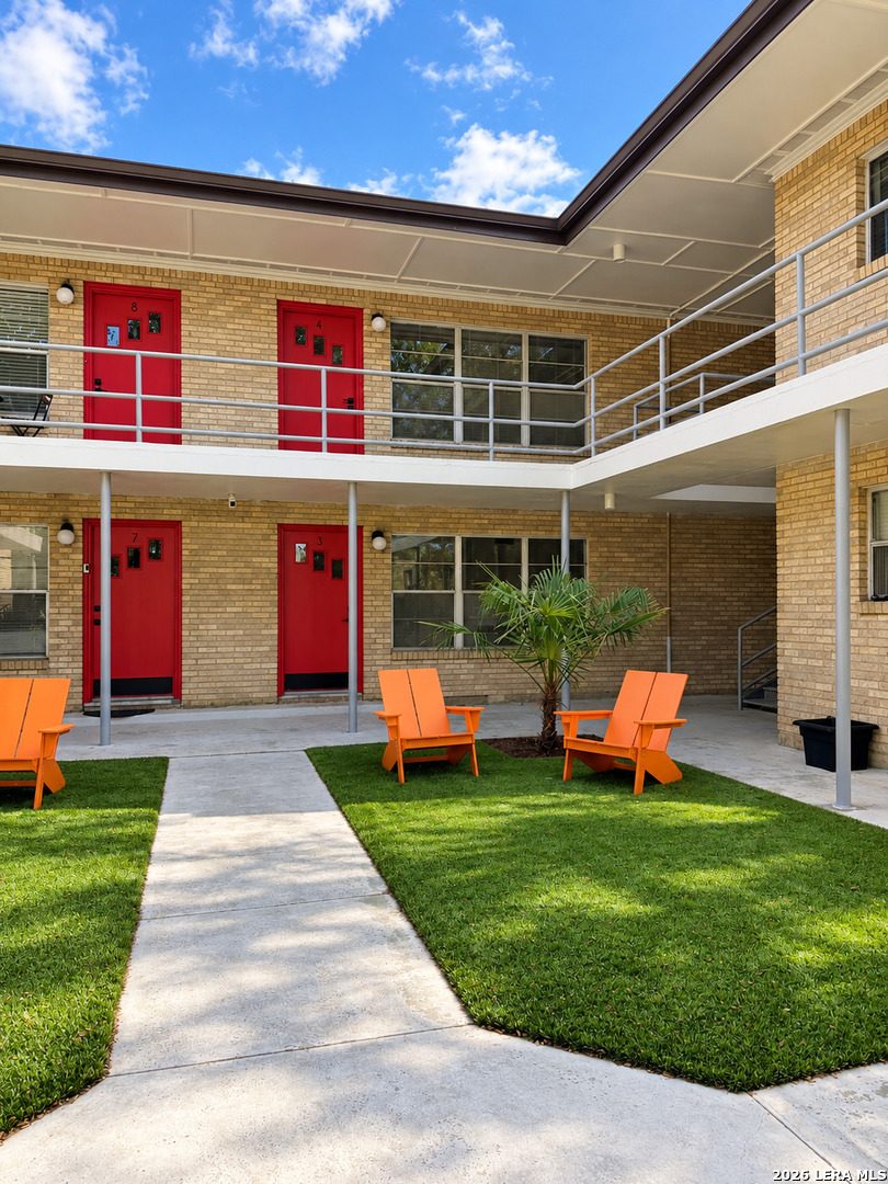 118 Funston Pl, San Antonio, TX 78209
