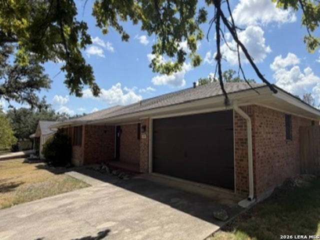 104 WESTWOOD LN, Kerrville, TX 78028
