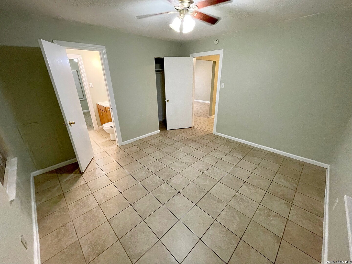 1034 COLZONA RD, San Antonio, TX 78219