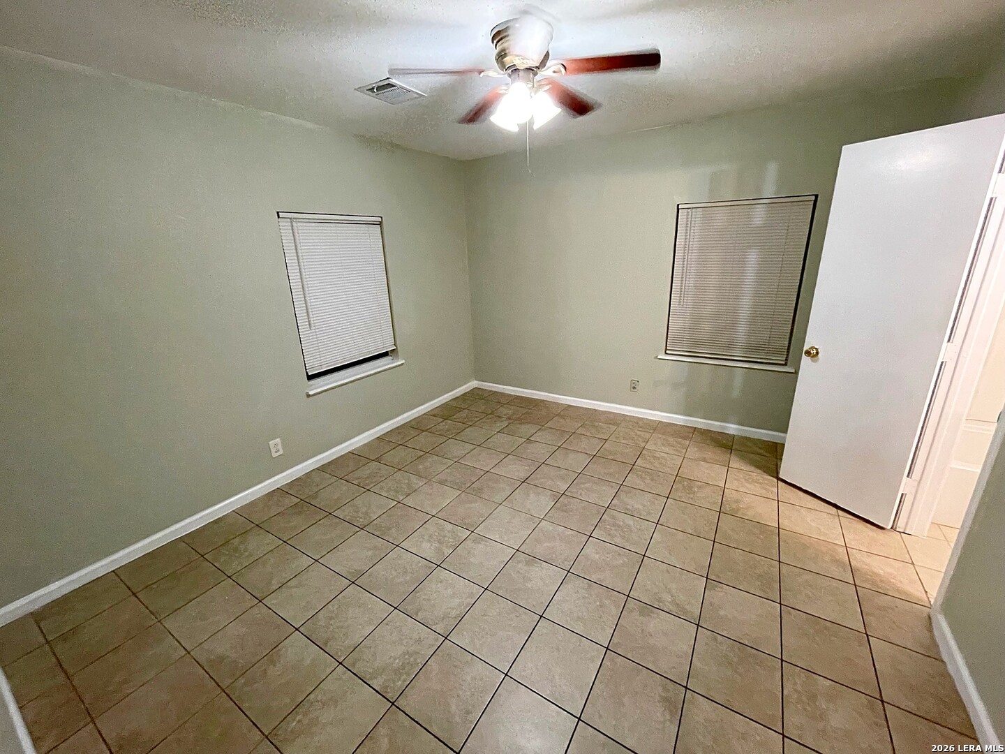 1034 COLZONA RD, San Antonio, TX 78219