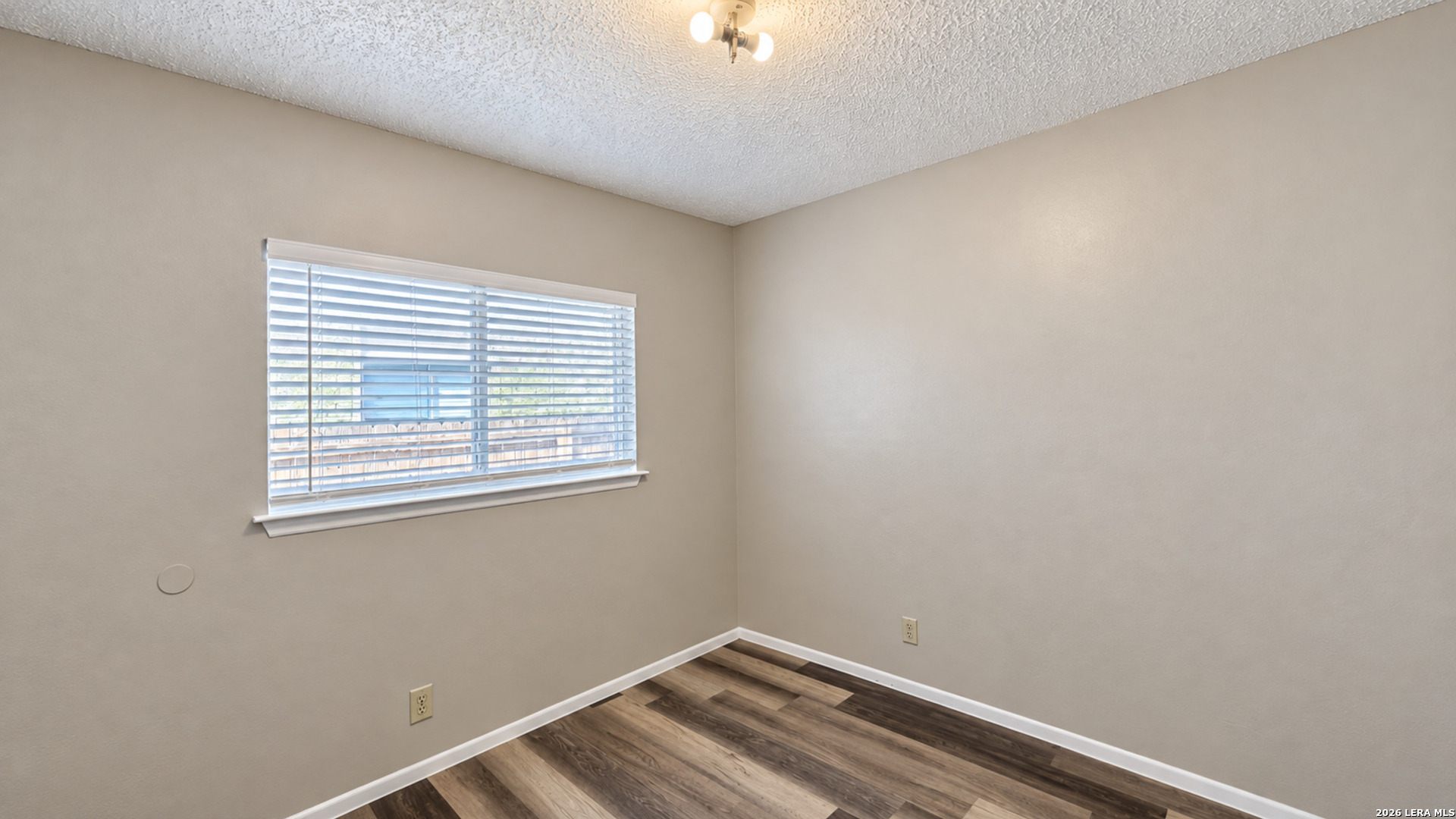8131 Brisbane, Converse, TX 78109