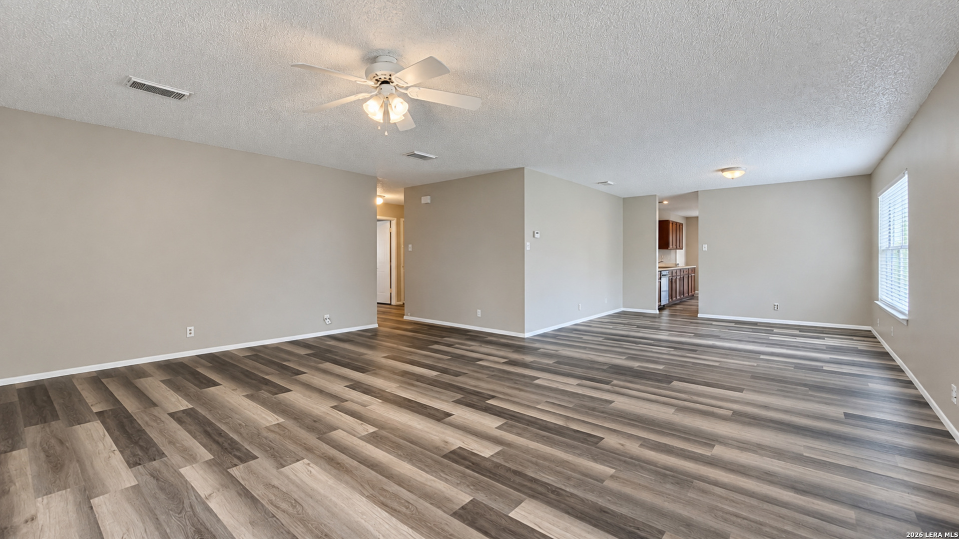 8131 Brisbane, Converse, TX 78109
