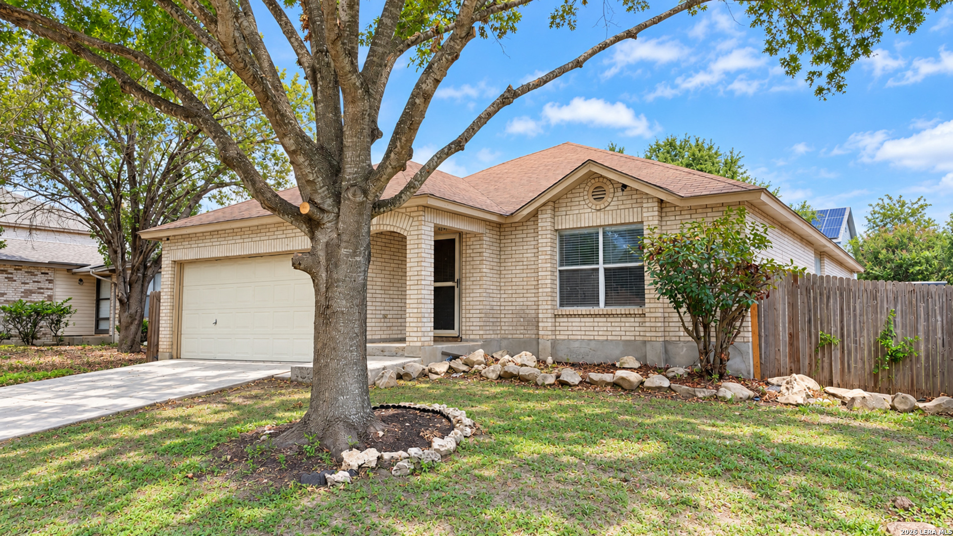8131 Brisbane, Converse, TX 78109