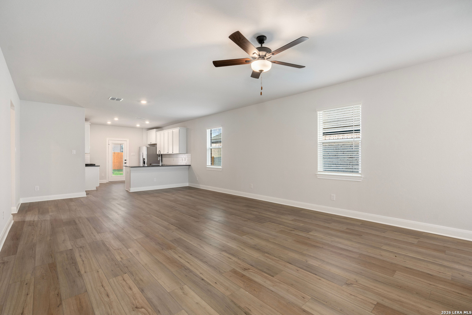 6425 Napa Ferry, Converse, TX 78109