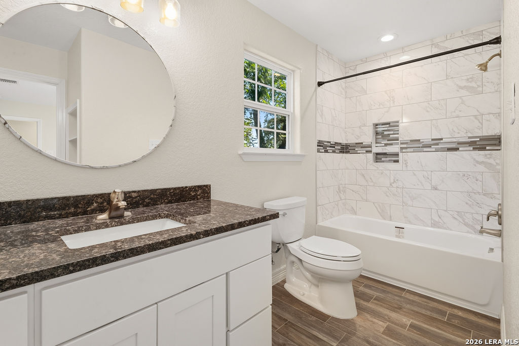 333 E Hafer, #200, San Antonio, TX 78214