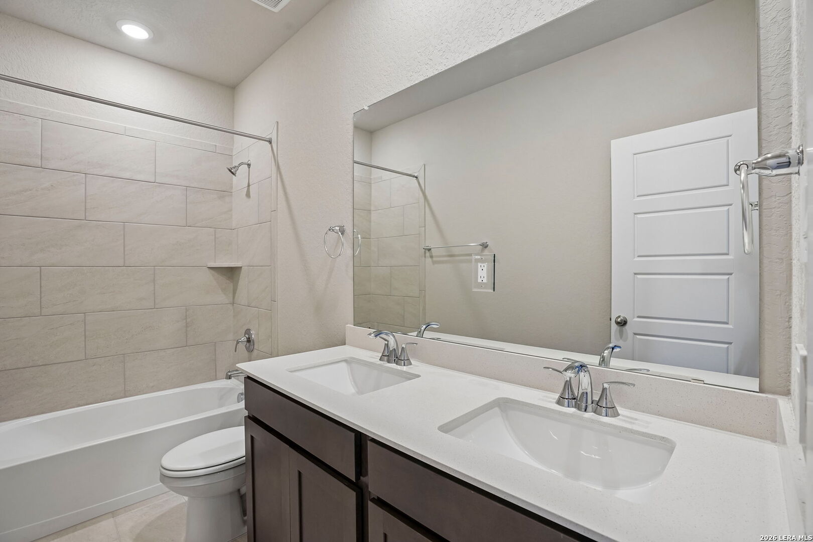 5433 Wrangler Way, Marion, TX 78124