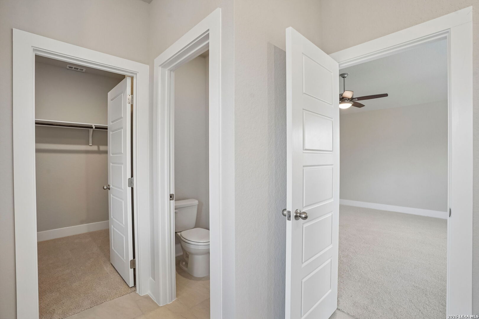 5433 Wrangler Way, Marion, TX 78124